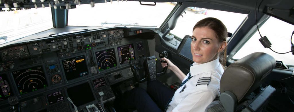 Rachel-Barrett-high-res-0014-1048x400 - Pilot Career News : Pilot ...