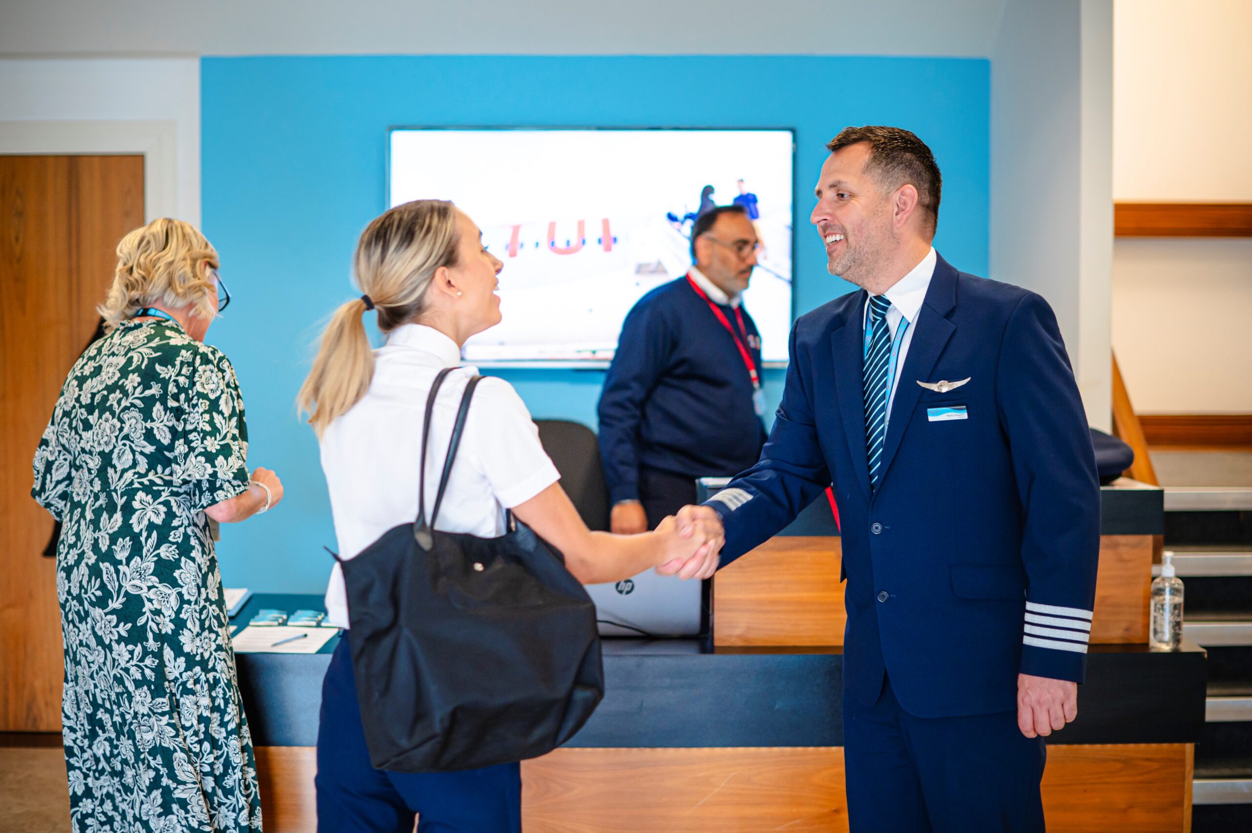 TUI Opening 2024 Cadet Scheme Applications Pilot Career News Pilot